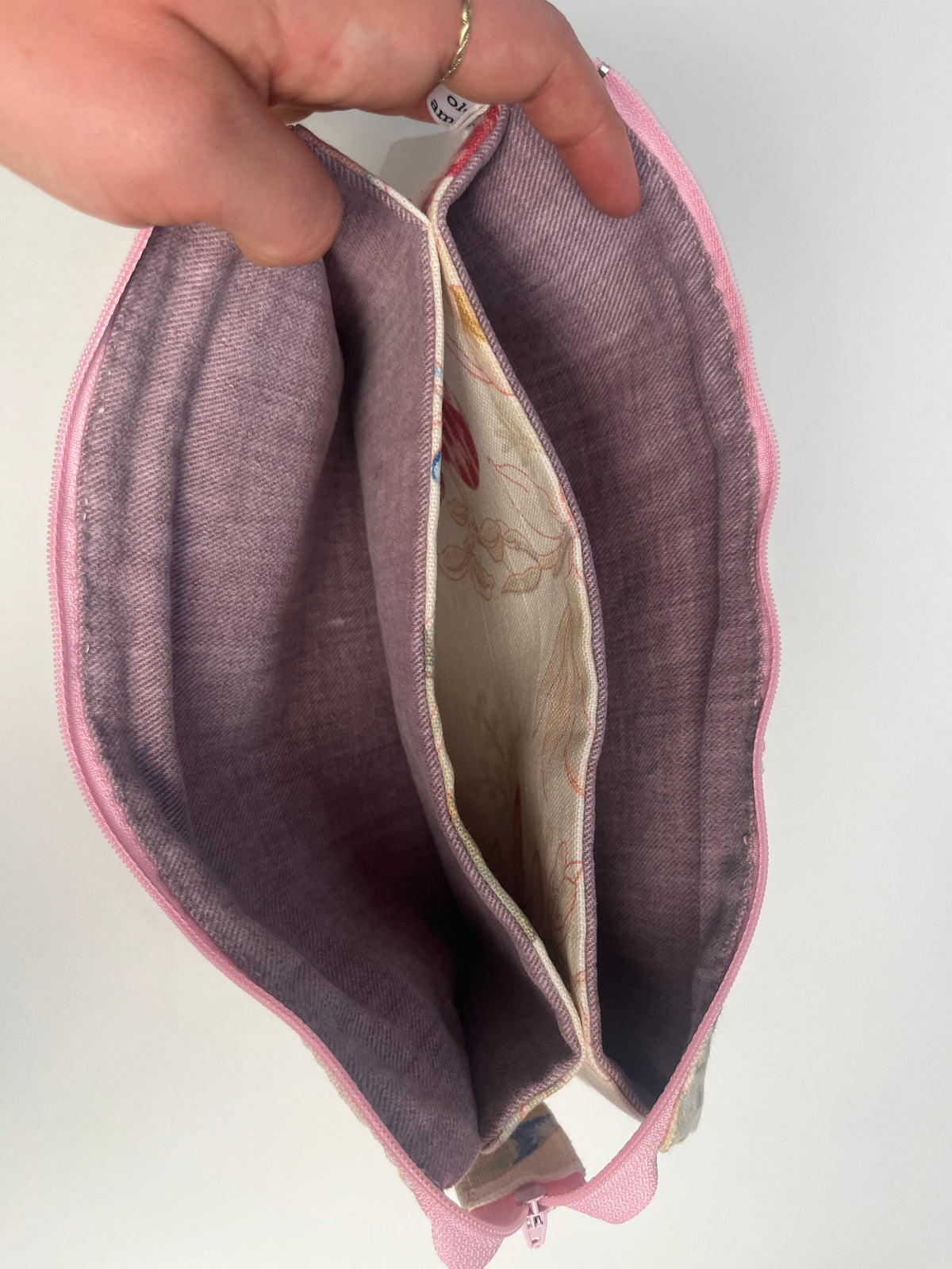 Double pouch