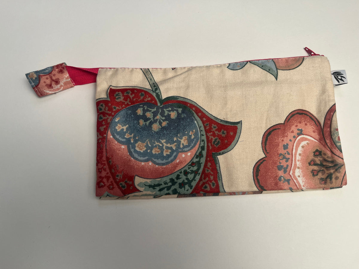 Double pouch